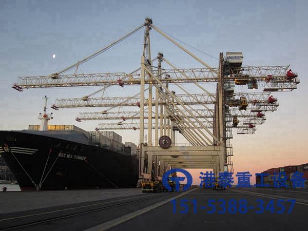 山東煙臺岸邊橋式起重機廠家設備操作性能良好、作業(yè)效率高